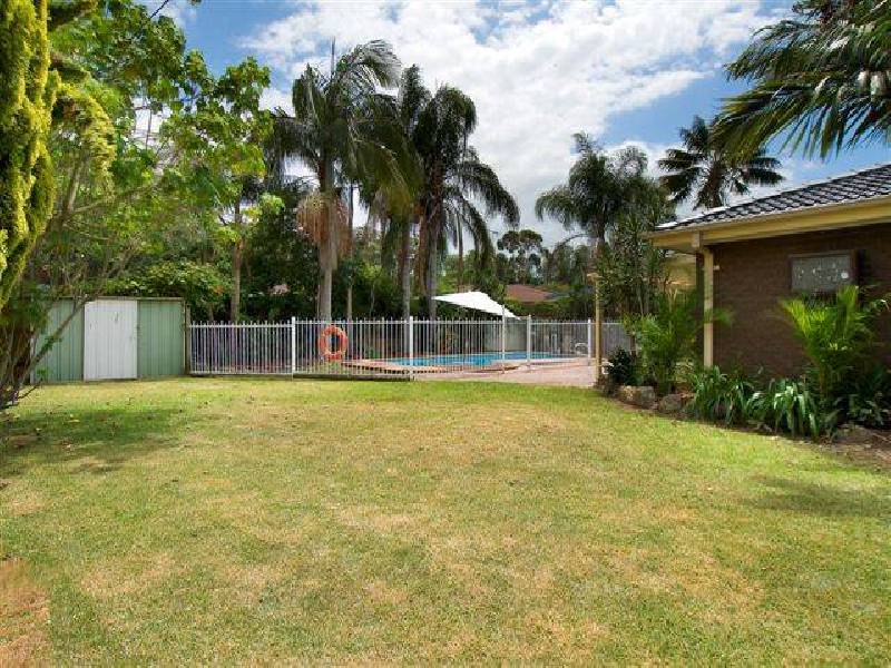 10 NAILON PLACE, Mona Vale NSW 2103