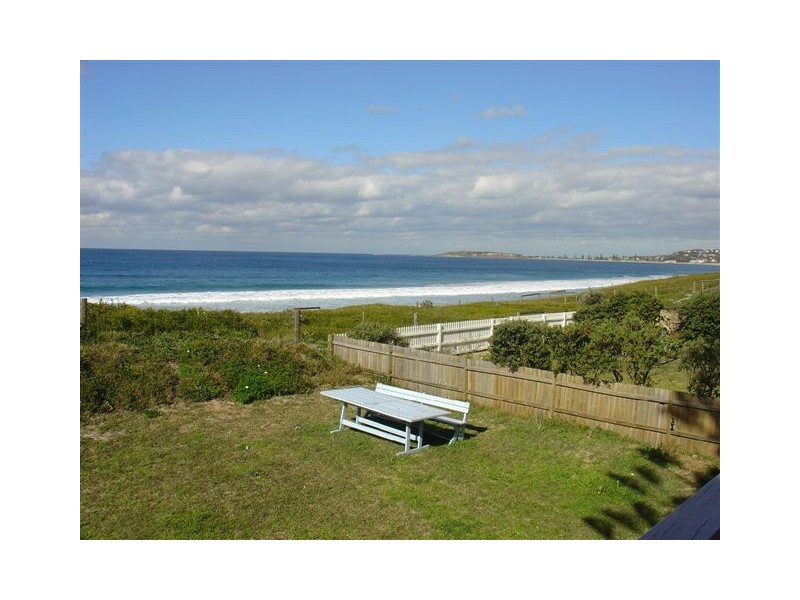 2 TOURMALINE STREET, Narrabeen NSW 2101