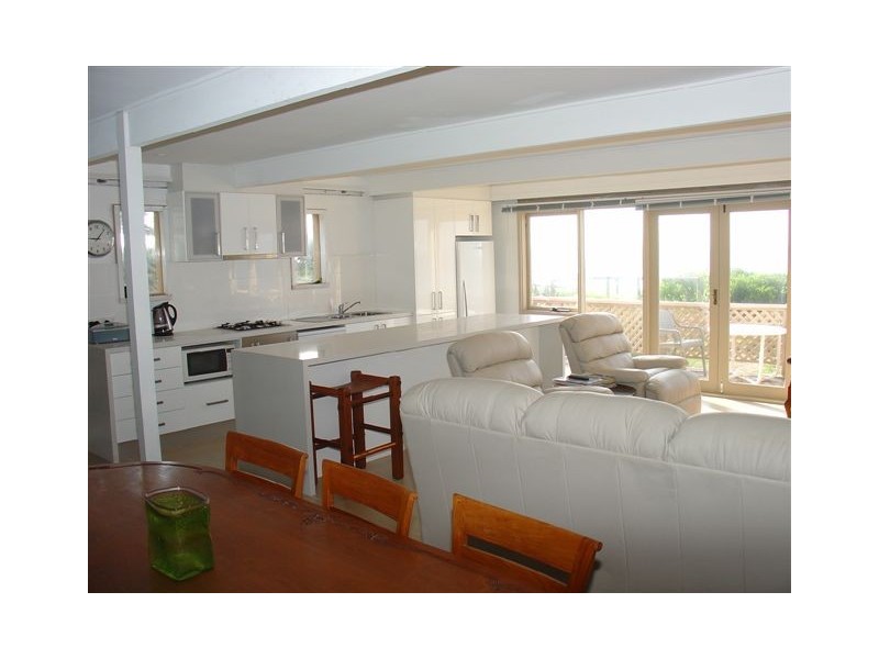 2 TOURMALINE STREET, Narrabeen NSW 2101