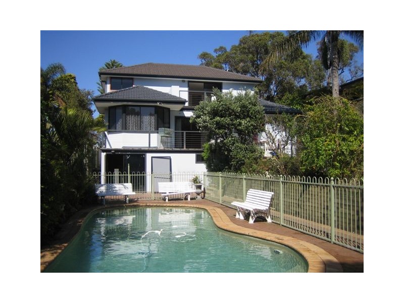 119 POWDERWORKS ROAD, Elanora Heights NSW 2101