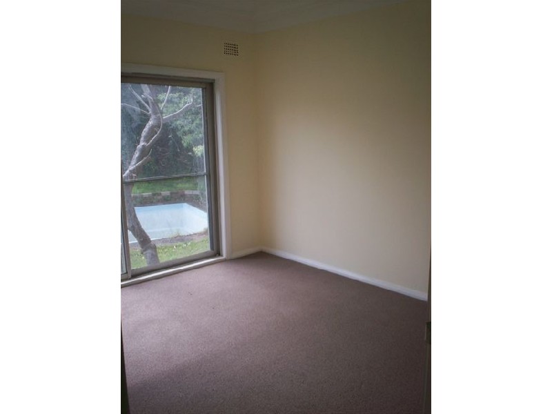 189 WARRINGAH ROAD, Beacon Hill NSW 2100