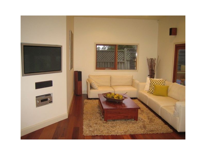 18 FOXALL STREET, Elanora Heights NSW 2101