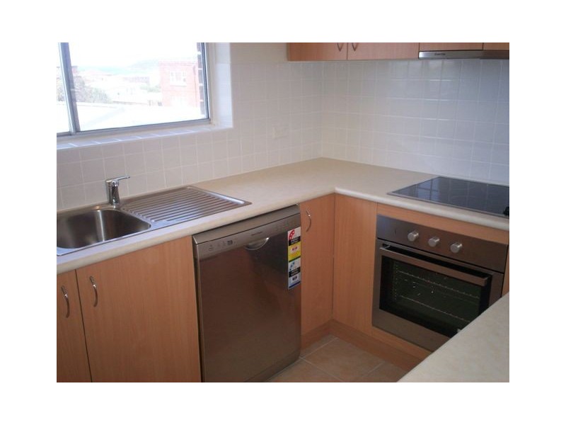 8/22 CROWN ROAD, Queenscliff NSW 2096