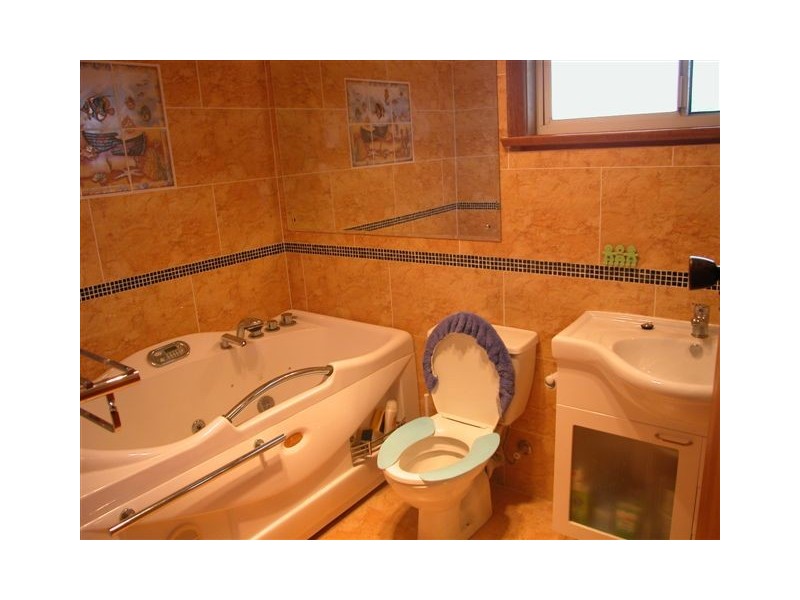 7 COURTLEY ROAD, Beacon Hill NSW 2100