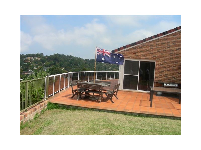 8 LADY PENRYHN DRIVE, Beacon Hill NSW 2100