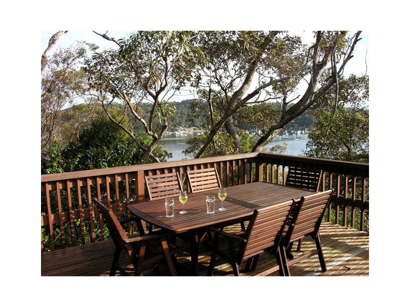2A SURF ROAD, Palm Beach NSW 2108