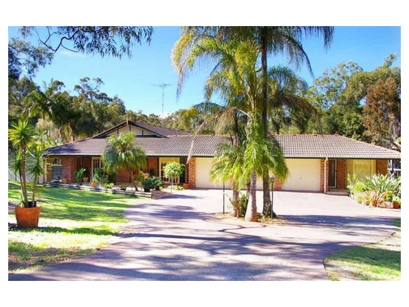 2a MINKARA ROAD, Bayview NSW 2104