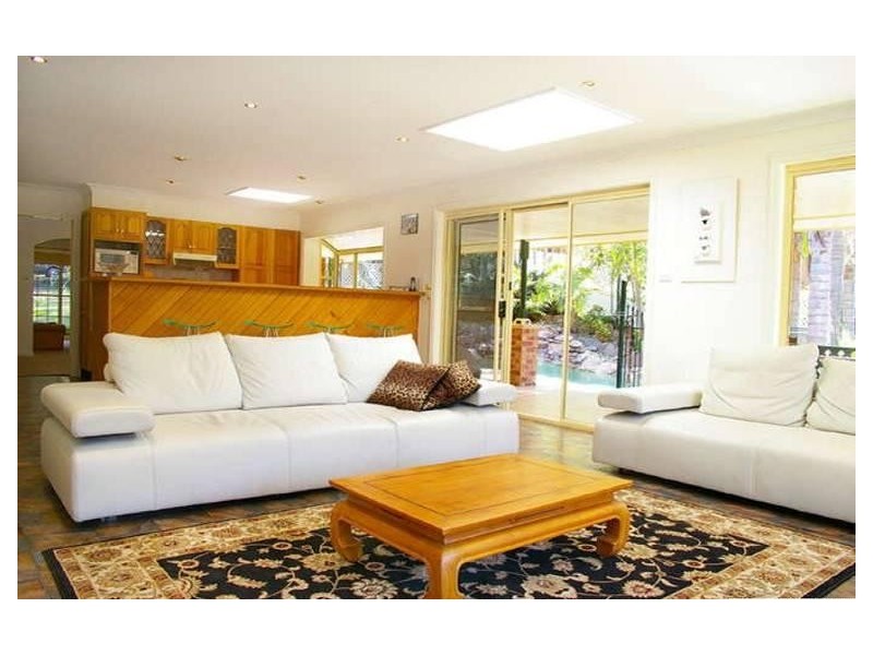 2a MINKARA ROAD, Bayview NSW 2104