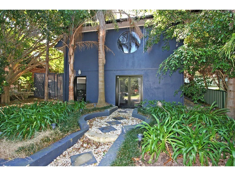 4 Warriewood Road, Warriewood NSW 2102