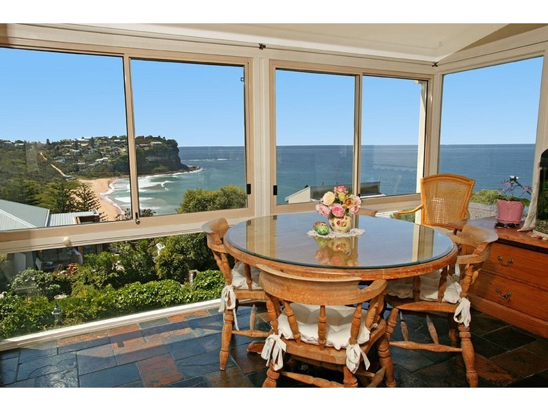 6 Hillcrest Avenue, Mona Vale NSW 2103