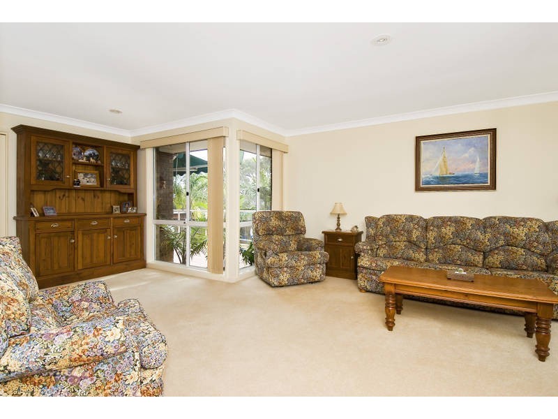 1a Carpenter Crescent, Warriewood NSW 2102