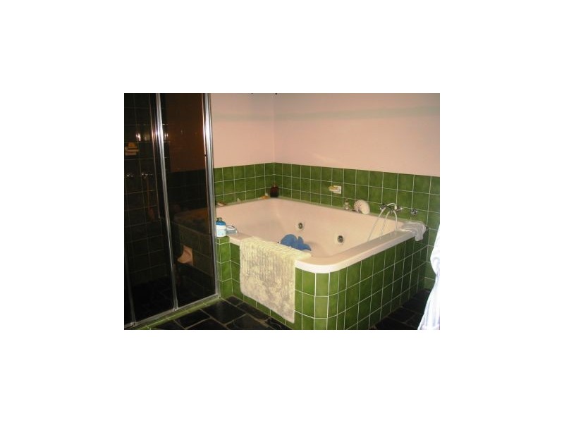 35 Warraba Road, North Narrabeen NSW 2101