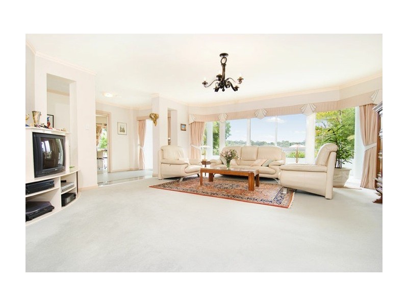 17 Rednal Street, Mona Vale NSW 2103