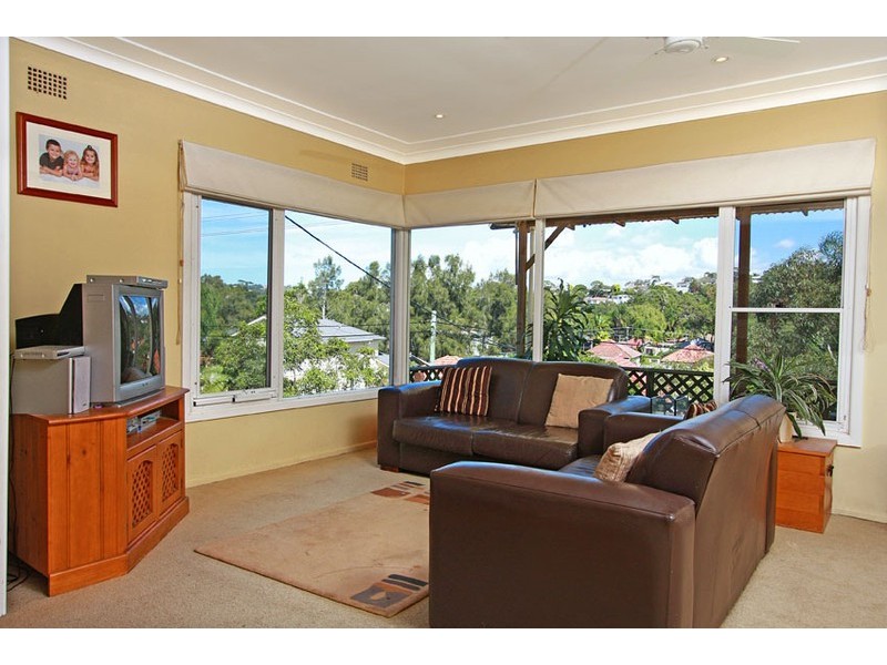 18 Nareen Parade, North Narrabeen NSW 2101