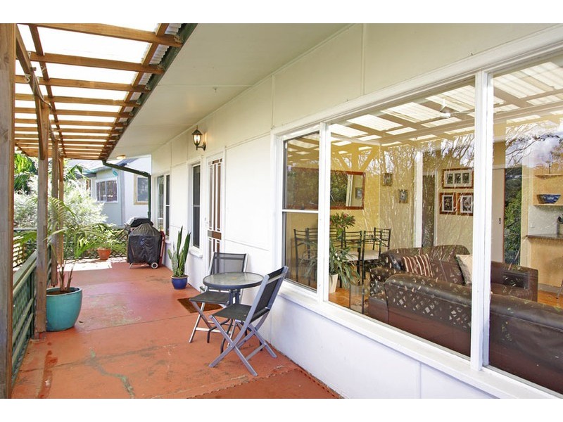 18 Nareen Parade, North Narrabeen NSW 2101