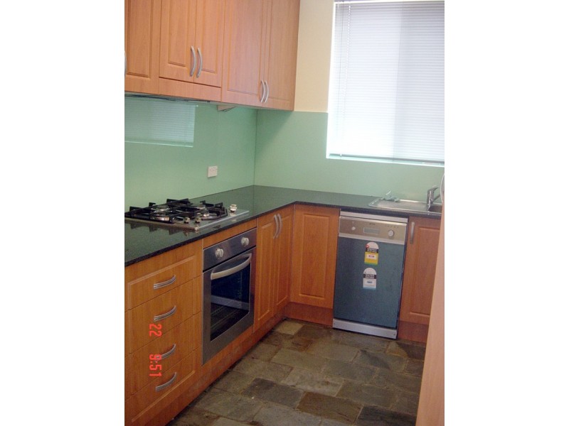 7/12 RONALD AVENUE, Freshwater NSW 2096