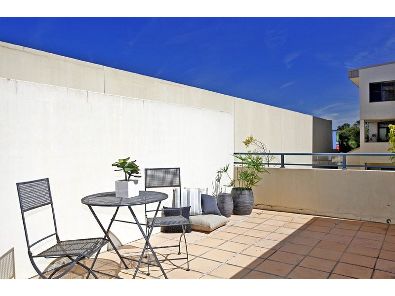 211/20 WELLINGTON STREET, Narrabeen NSW 2101