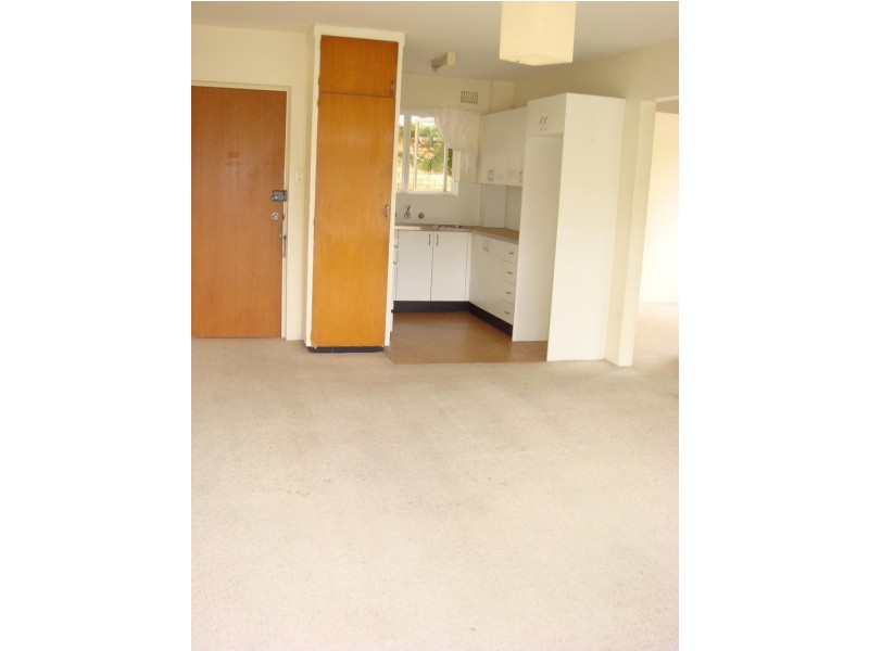 1/15 KOOLOORA AVENUE, Freshwater NSW 2096