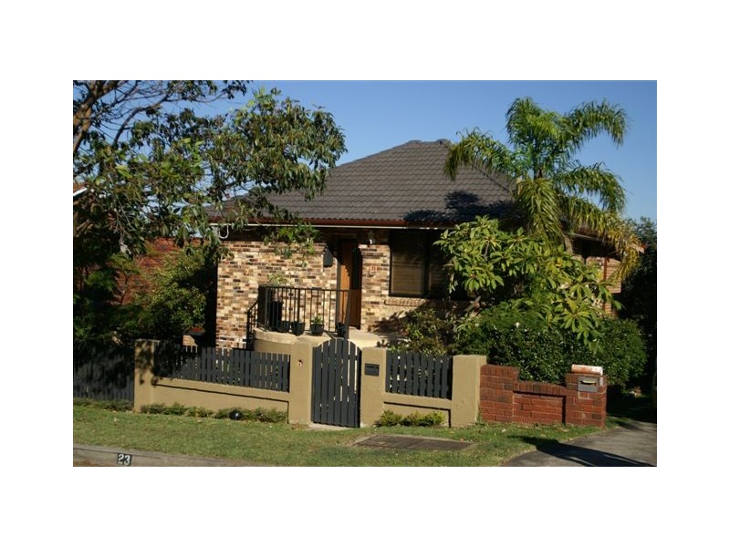23 MARTIN STREET, Freshwater NSW 2096