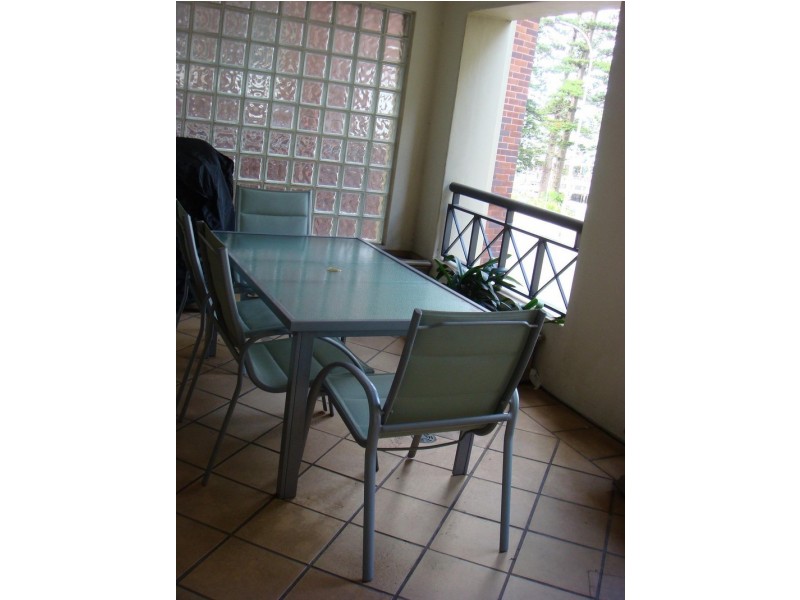 8/75 WEST ESPLANADE, Manly NSW 2095