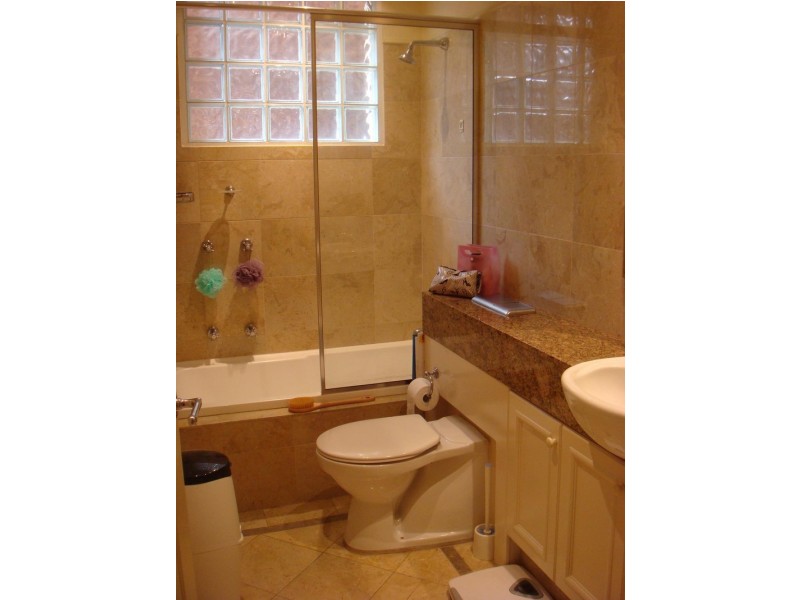 8/75 WEST ESPLANADE, Manly NSW 2095