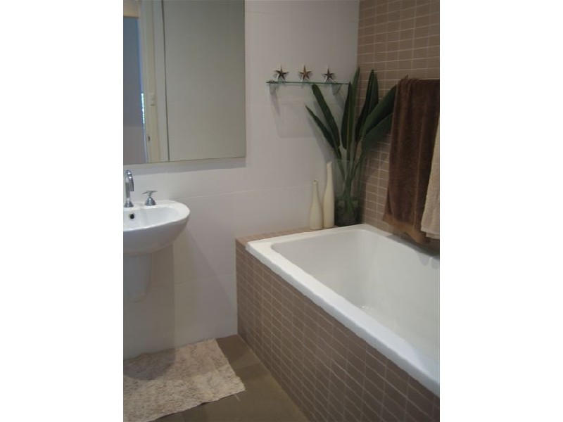 8/11 WETHERILL STREET, Collaroy NSW 2097