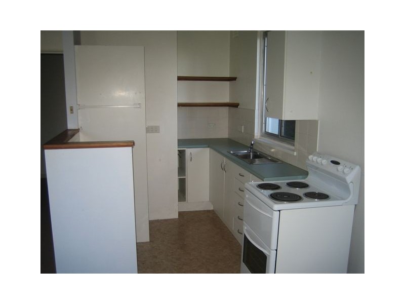 LWR 21 CARPENTER CRESCENT, Warriewood NSW 2102