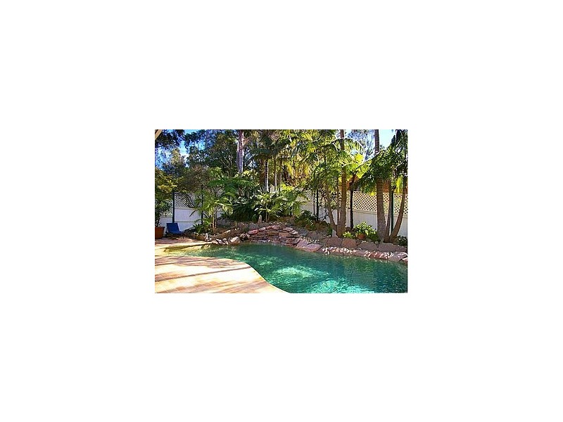 2a MINKARA ROAD, Bayview NSW 2104
