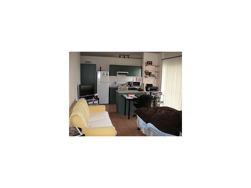 5/92  SOLDIERS AVENUE, Freshwater NSW 2096