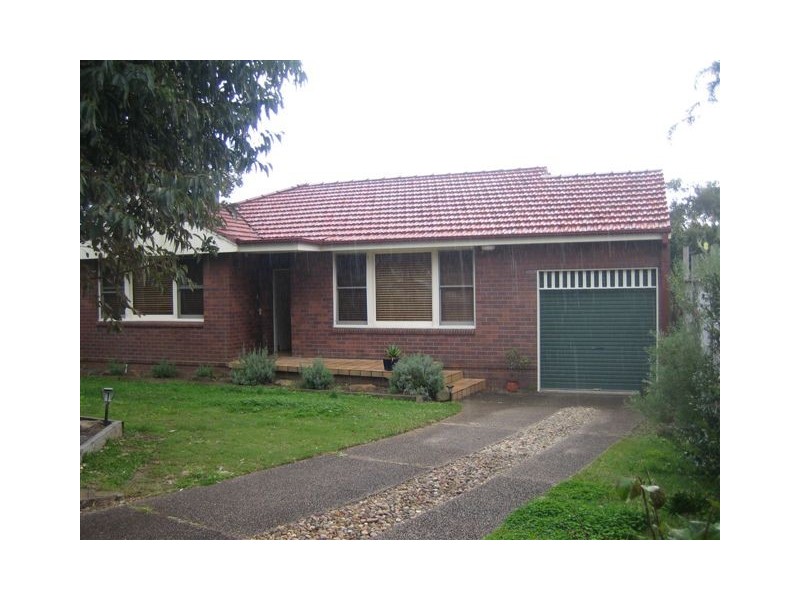 55 WYADRA AVENUE, Freshwater NSW 2096