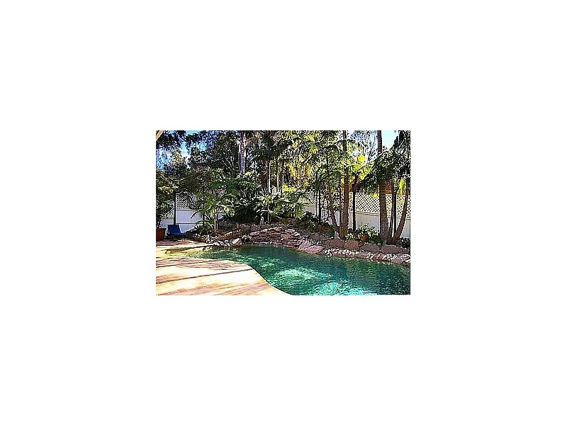 2a  MINKARA AVENUE, Bayview NSW 2104