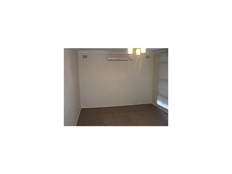 33 ANZIO AVENUE, Allambie Heights NSW 2100