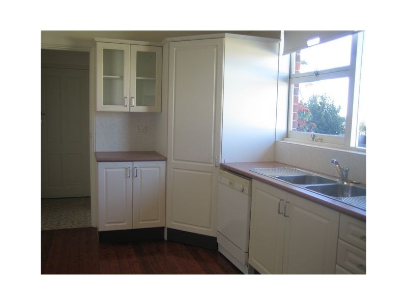 16 CORKERY CRESCENT, Allambie Heights NSW 2100