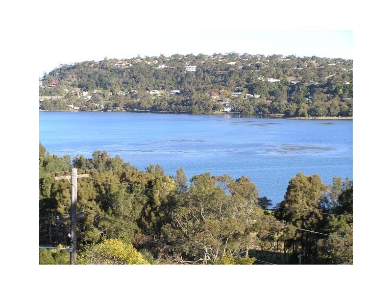 16 CAREFREE ROAD, North Narrabeen NSW 2101