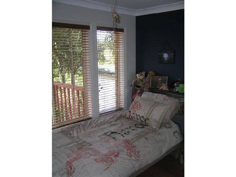 11 EDWARD STREET, Narraweena NSW 2099