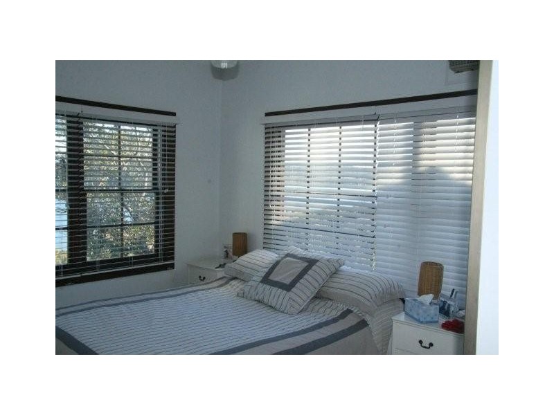 16 CAREFREE RD, North Narrabeen NSW 2101