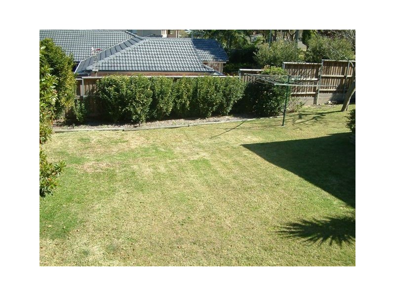 11 ALLAMBIE ROAD, Allambie Heights NSW 2100