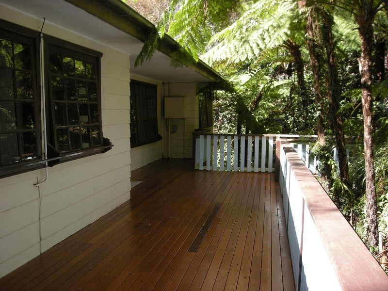 UPPER 23 LYLY ROAD, Allambie Heights NSW 2100