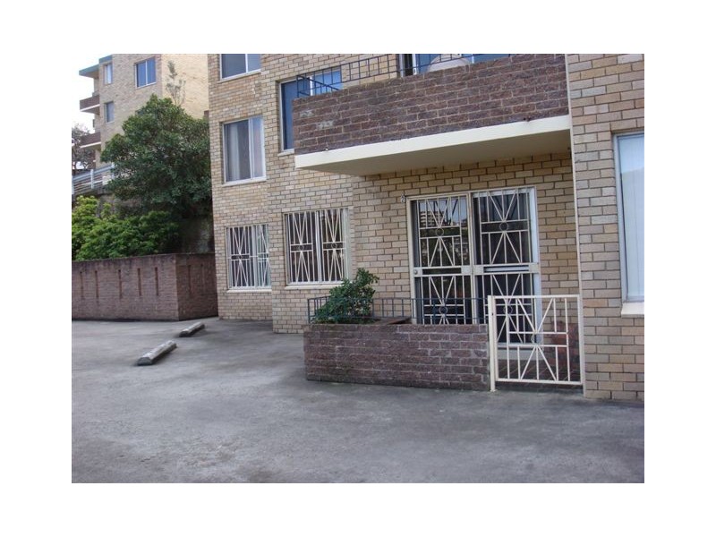 2/42 EVANS STREET, Freshwater NSW 2096