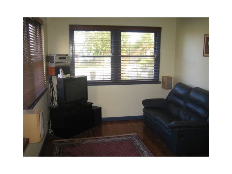 LWR 113 WYNDORA AVENUE, Freshwater NSW 2096