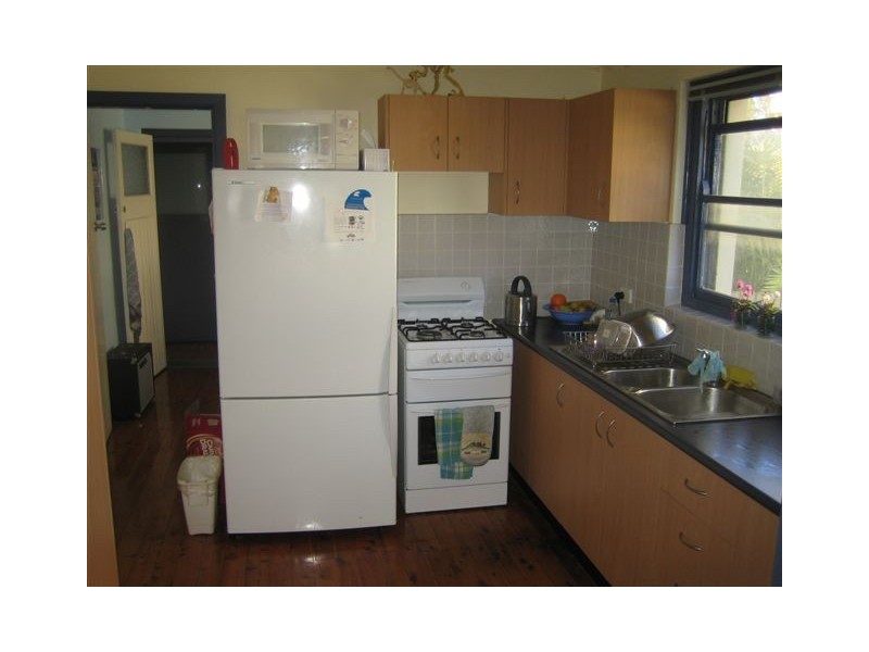 LWR 113 WYNDORA AVENUE, Freshwater NSW 2096