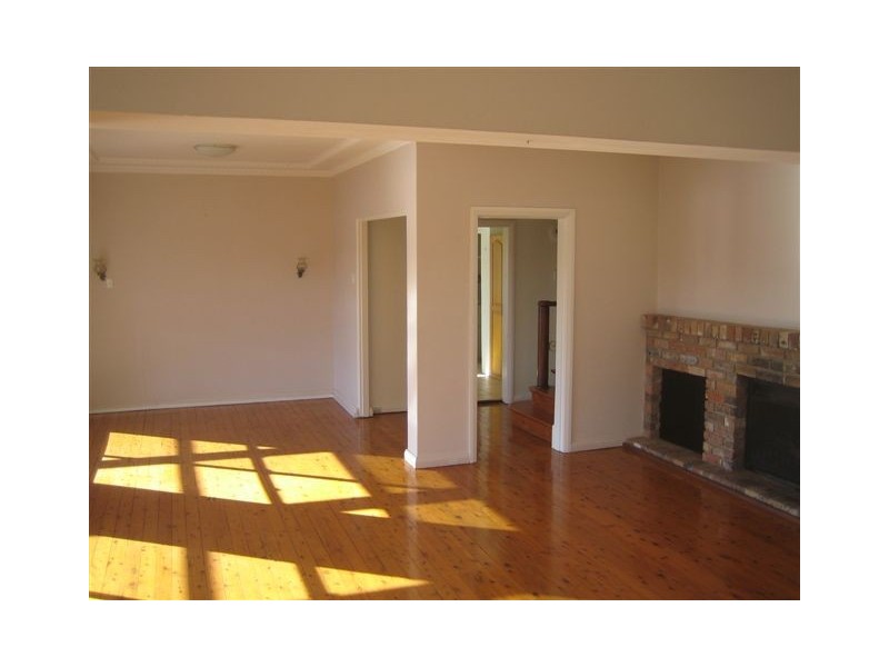 111 SEAFORTH CRESCENT, Seaforth NSW 2092