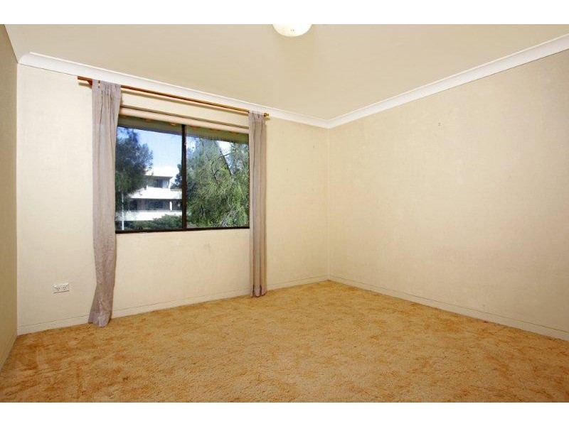 12/90 Howard Avenue, Dee Why NSW 2099