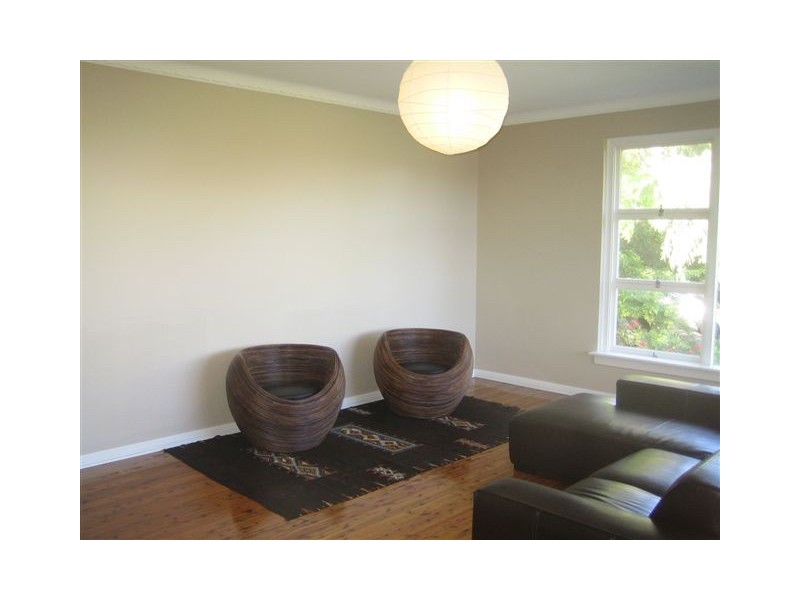 10 NENAGH AVENUE, North Manly NSW 2100