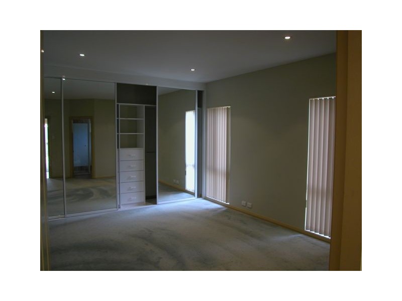 27a GOONDARI AVENUE, Allambie Heights NSW 2100