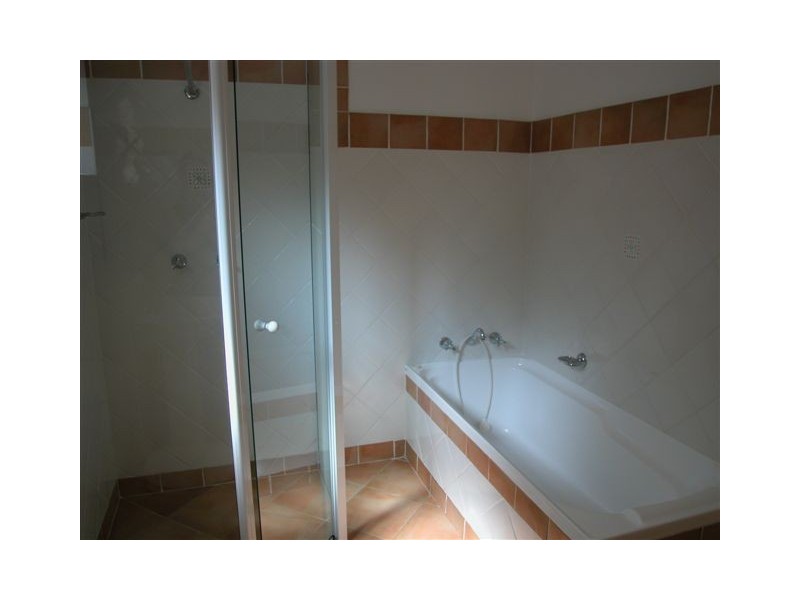 27a GOONDARI AVENUE, Allambie Heights NSW 2100