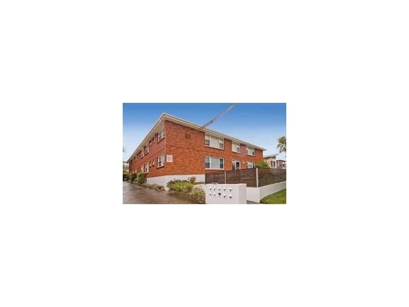 10/21 STEWART AVENUE, Curl Curl NSW 2096