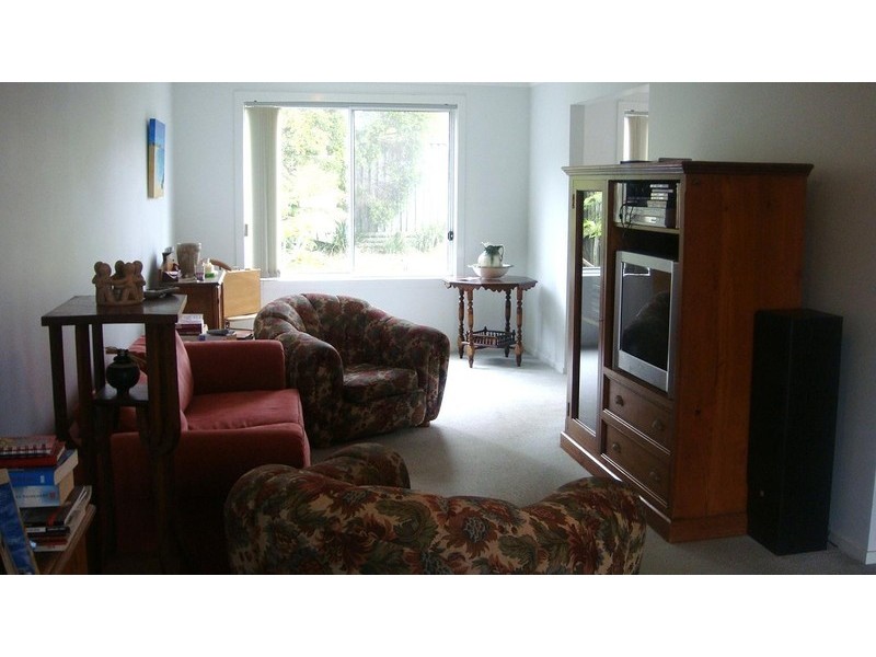 12 BERT CLOSE, Warriewood NSW 2102