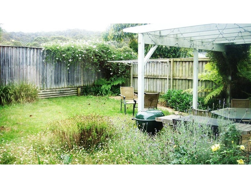 12 BERT CLOSE, Warriewood NSW 2102