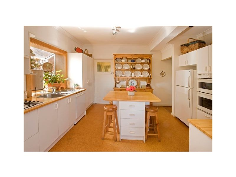 120 QUEENSCLIFF ROAD, Queenscliff NSW 2096
